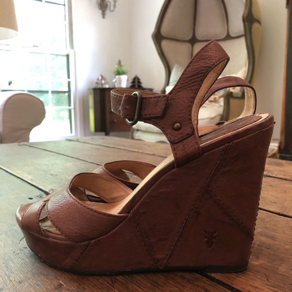 FRYE CORRINA CAMPUS  Wedge Sandals Leather 8.5
